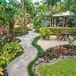 Rarotonga Daydreamer Escape