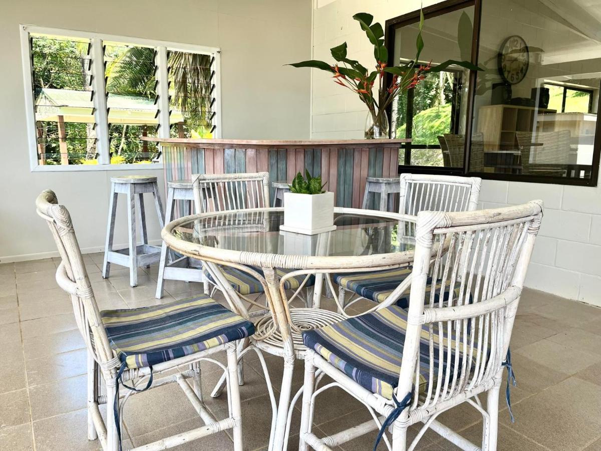 Tereora Heights Pool Retreat *
