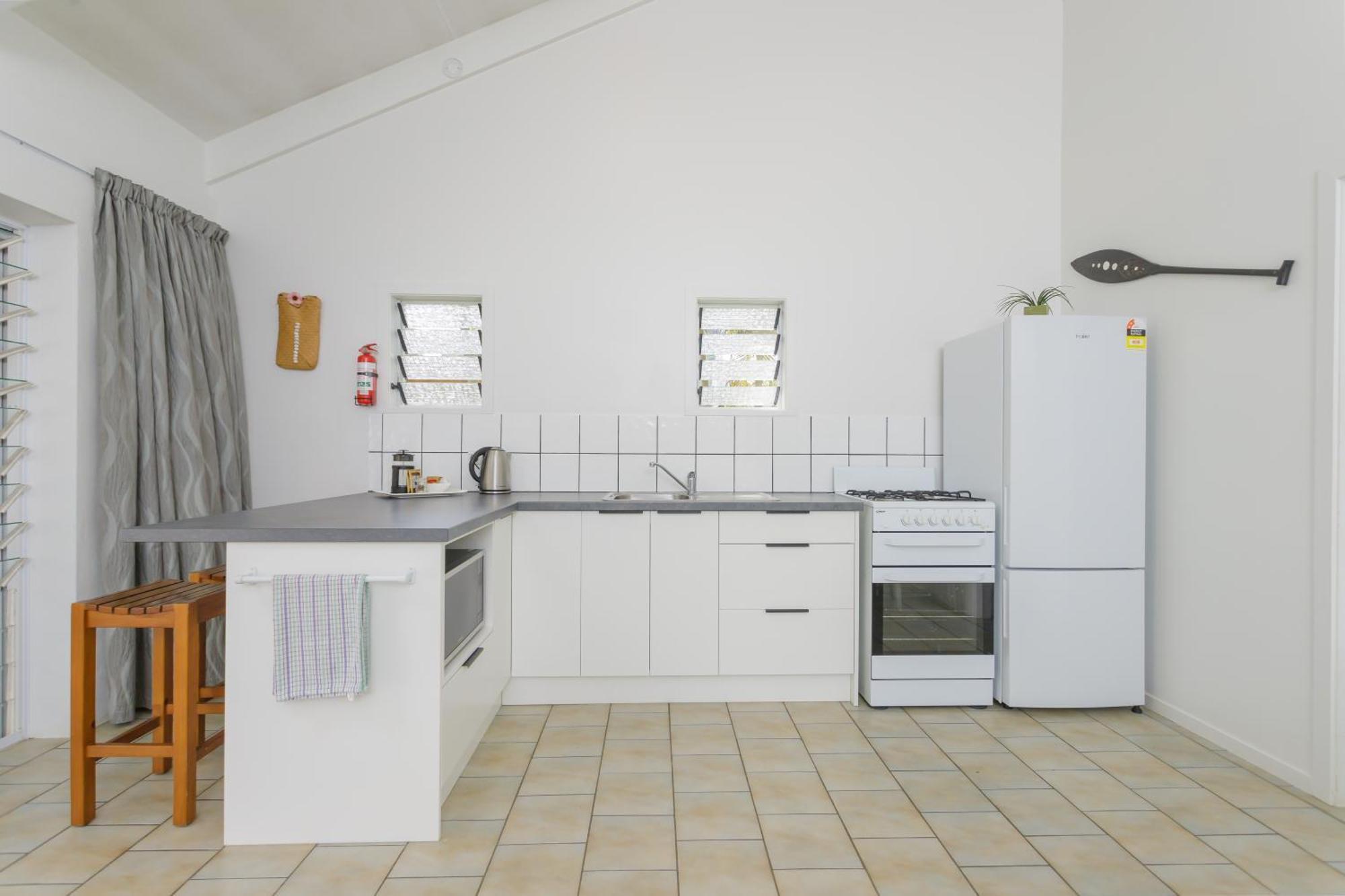 Apartment Daydreamer Escape