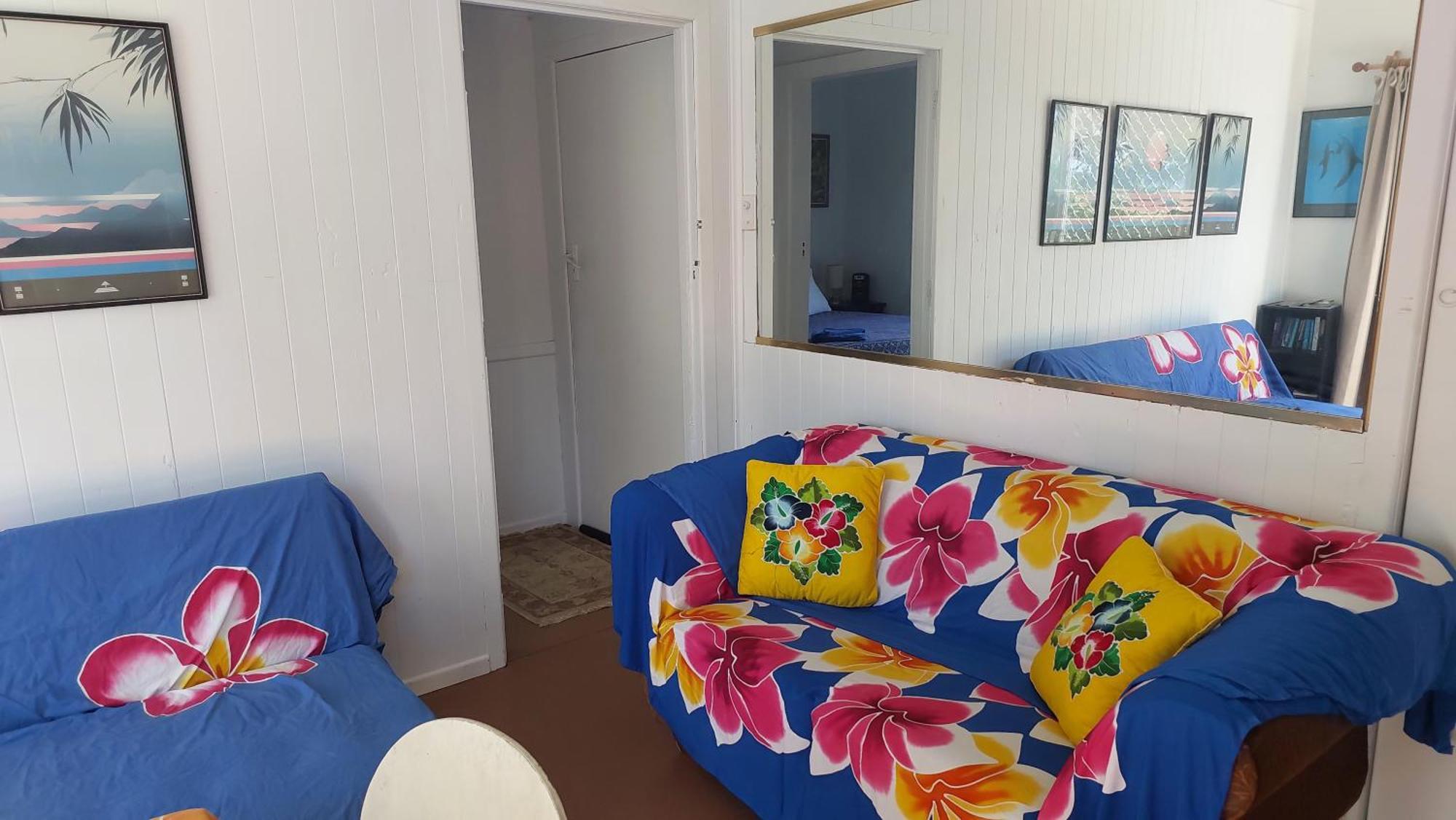 Apartment Barefoot Base Tupapa *