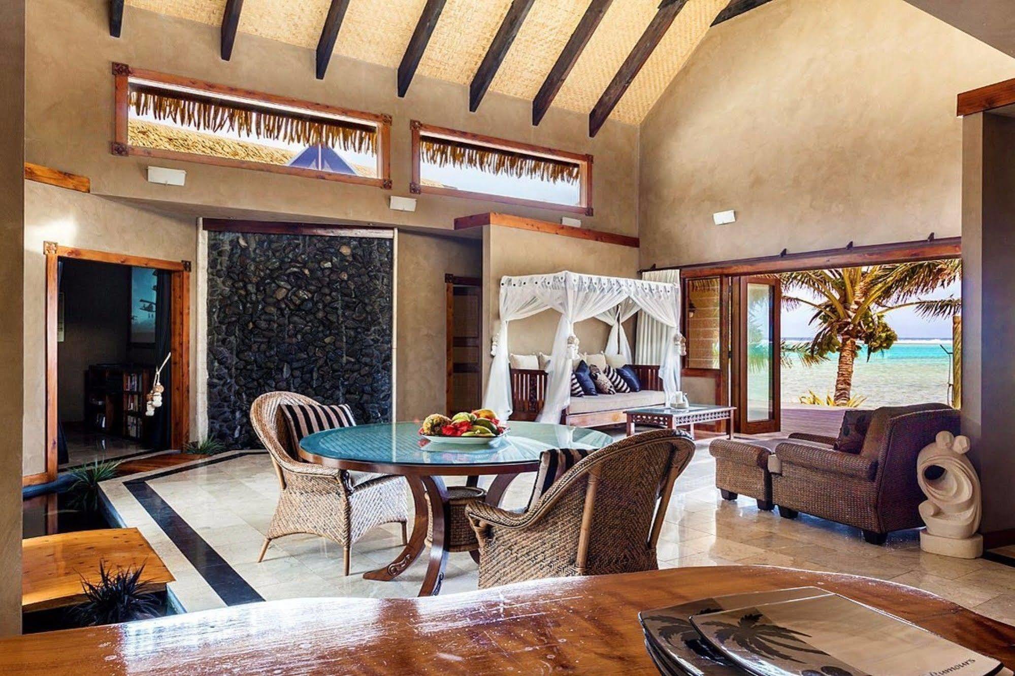 Rumours Luxury & * Rarotonga