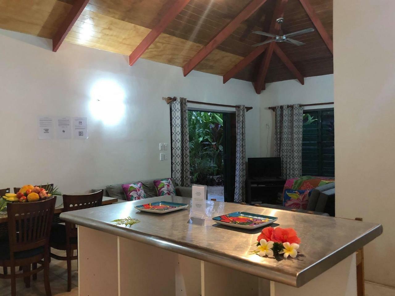 Dorothys Muri Beach Bungalows Apartment Rarotonga