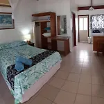 Reefcomber Sunset Beach
