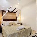 Crown Beach Resort & Spa (Adults Only)