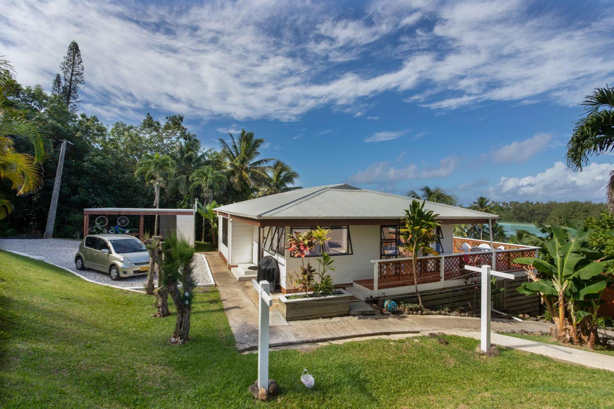 Muri Motu Outlook * Rarotonga