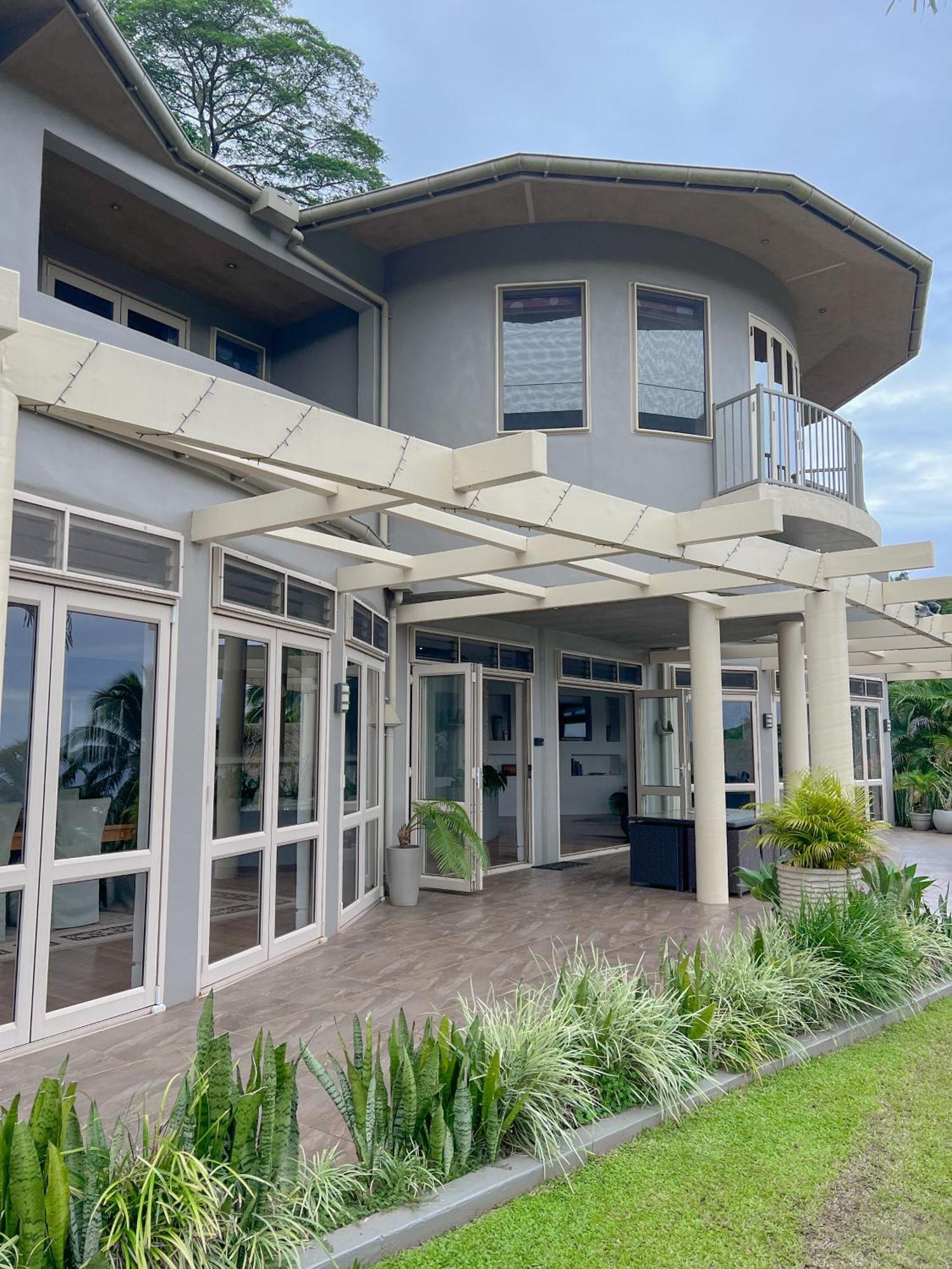Iro Luxury Retreat *