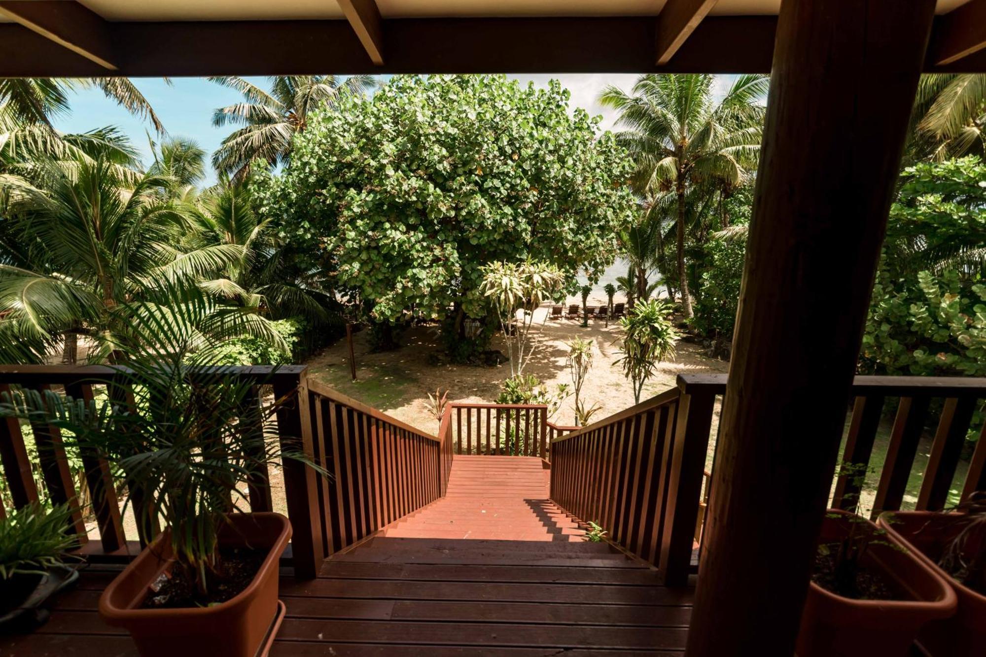 Castaway Resort 3*