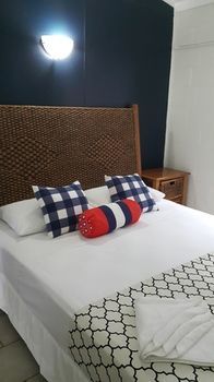 The Black Pearl At Puaikura Hotel 3*