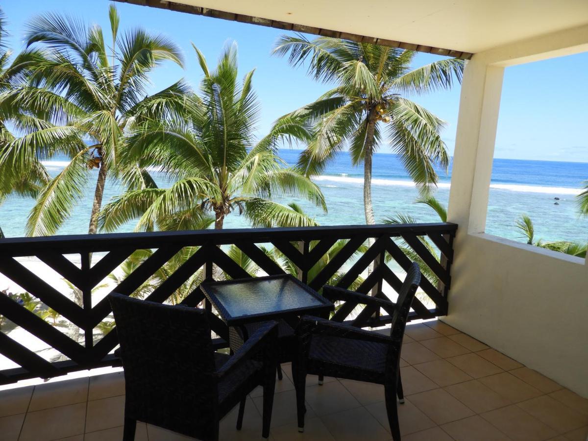 The Edgewater & Rarotonga